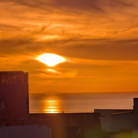Tayyurt Surf Camp Tamraght Aourir Hostel Imi Mikki Buitenkant foto