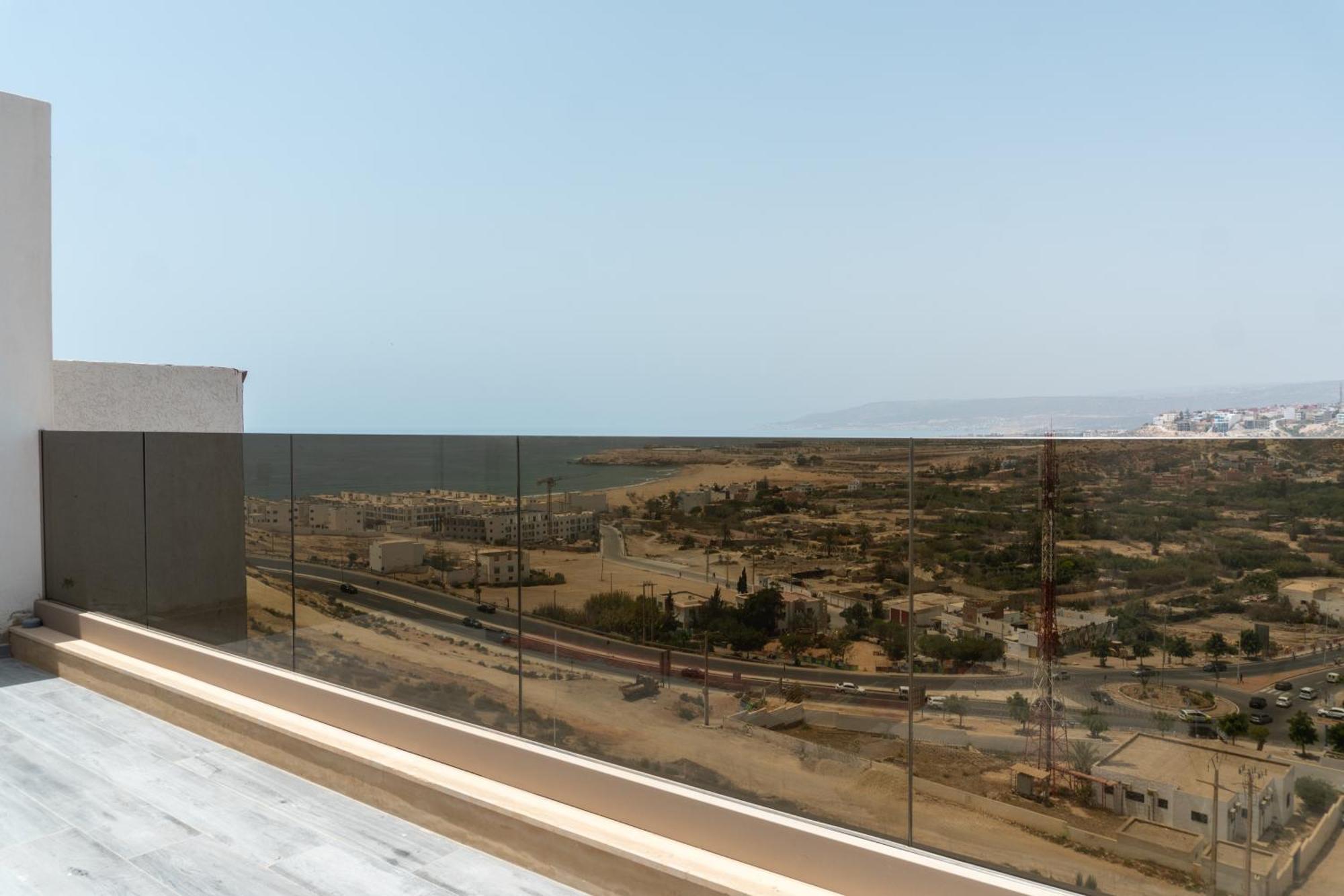 Tayyurt Surf Camp Tamraght Aourir Hostel Imi Mikki Buitenkant foto