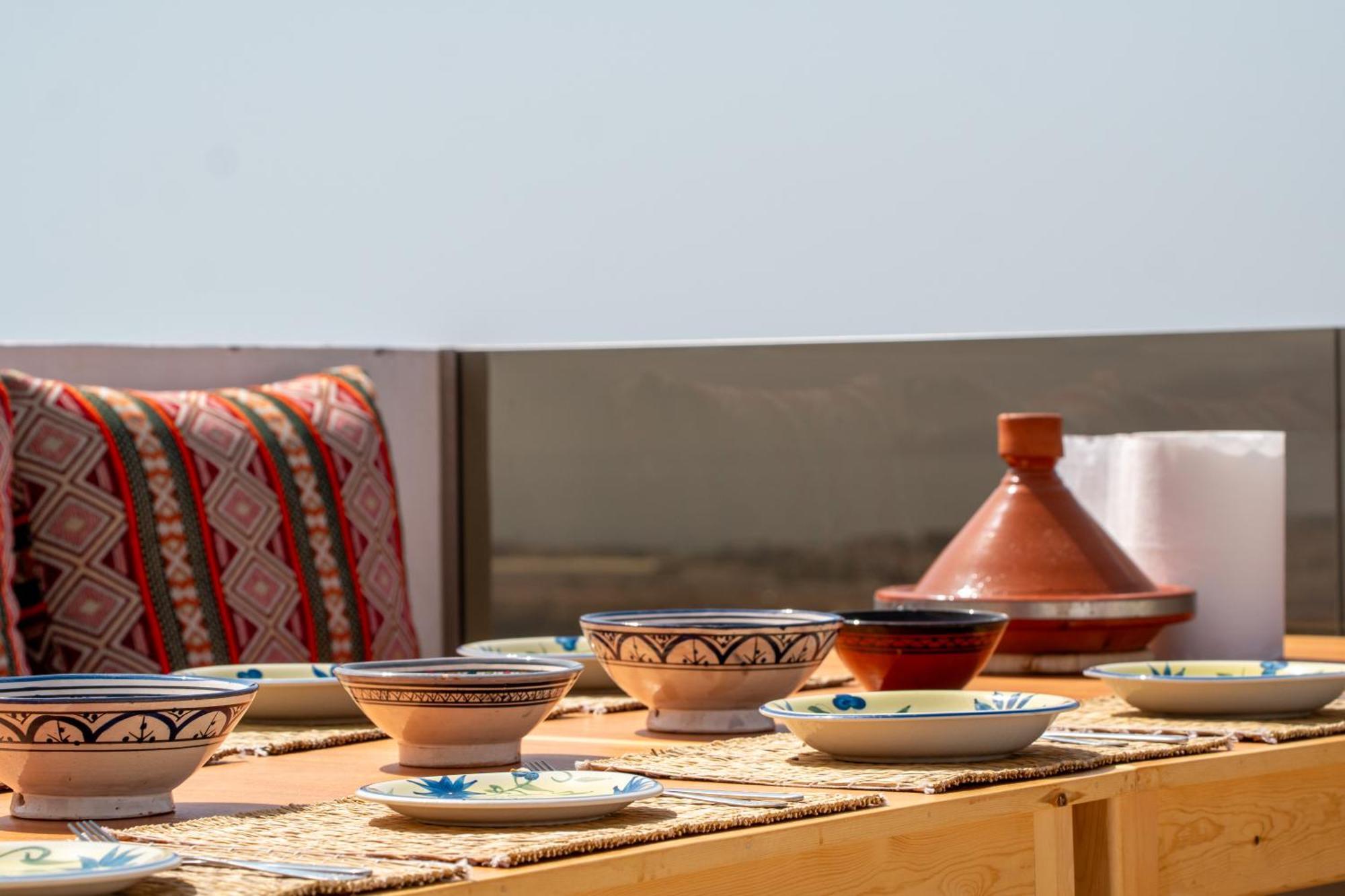 Tayyurt Surf Camp Tamraght Aourir Hostel Imi Mikki Buitenkant foto