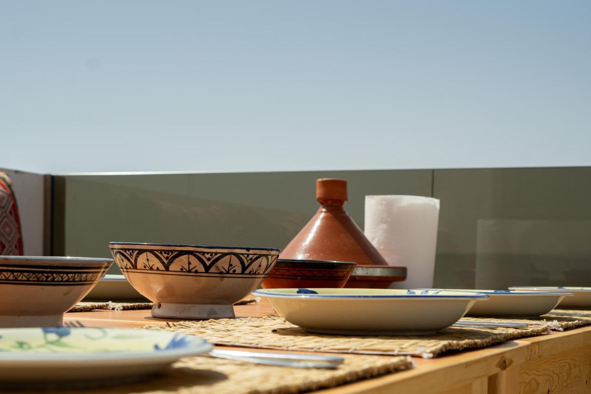 Tayyurt Surf Camp Tamraght Aourir Hostel Imi Mikki Buitenkant foto
