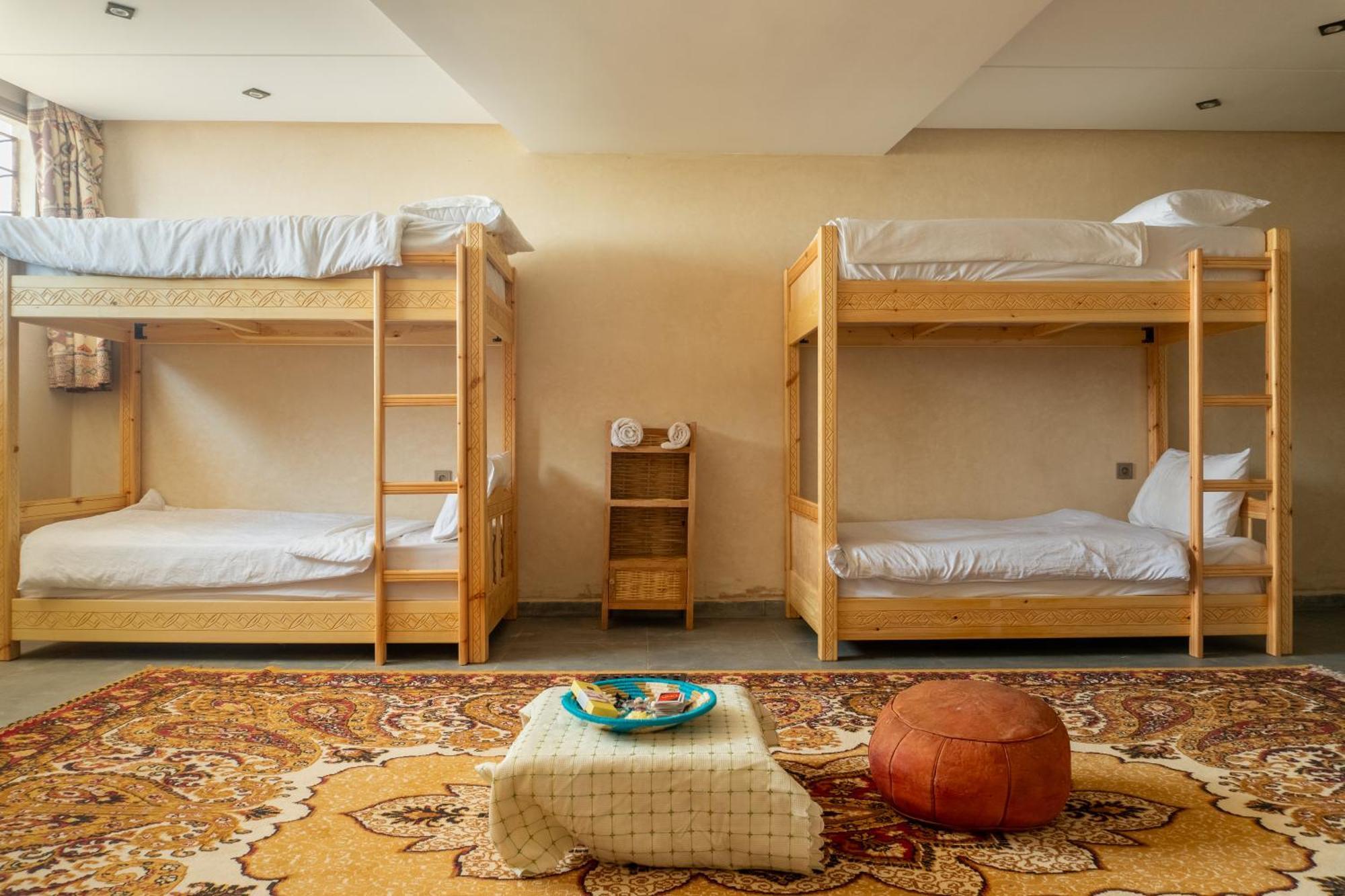 Tayyurt Surf Camp Tamraght Aourir Hostel Imi Mikki Buitenkant foto