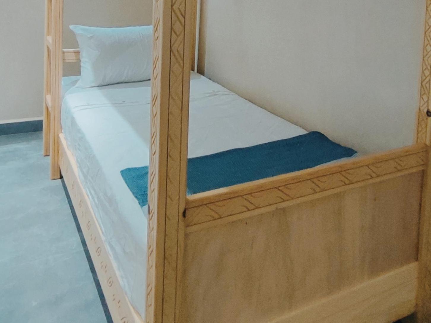 Tayyurt Surf Camp Tamraght Aourir Hostel Imi Mikki Kamer foto